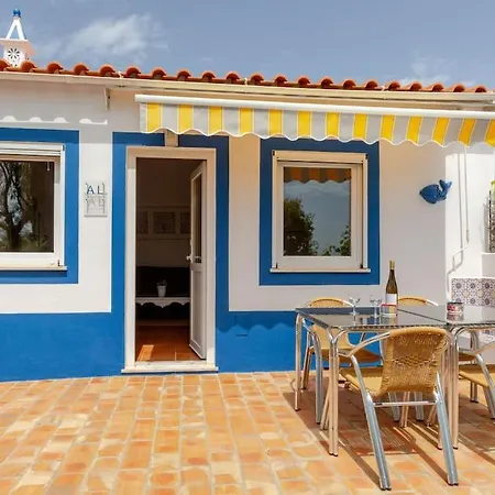 Casa Azul And Peaceful Garden Oasis * Armação de Pêra